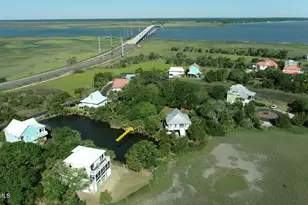 6 W Marsh Dr, Harbor Island, SC 29920 - Photo 29
