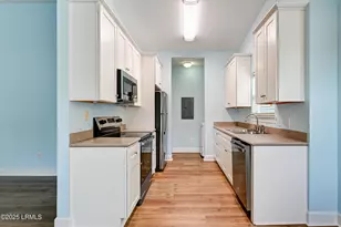 83 Summerfield Ct, Hilton Head, SC 29926 - Photo 5