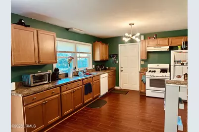 1209 Seaside Road, Saint Helena Island, SC 29920 - Photo 9