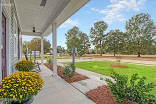 2206 Spanish Ct, Beaufort, SC 29902 - Photo 5