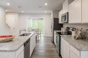 275 Crown St, Hardeeville, SC 29927 - Photo 5