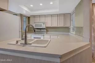 3 Shelter Cove Ln, Hilton Head Island, SC 29928 - Photo 9