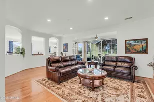 44 Hampton Cir, Bluffton, SC 29909 - Photo 5