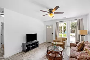 1712 Battery Park Dr, Port Royal, SC 29935 - Photo 9