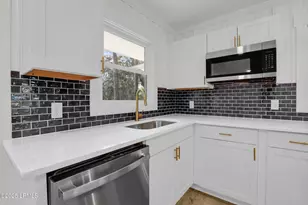 2408 Pine Ct S, Beaufort, SC 29902 - Photo 21