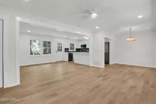 2408 Pine Ct S, Beaufort, SC 29902 - Photo 5