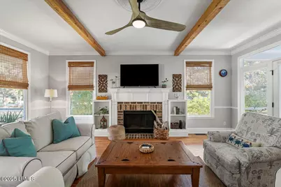 22 Wade Hampton Drive, Beaufort, SC 29907 - Photo 7