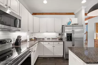 22 Wade Hampton Drive, Beaufort, SC 29907 - Photo 13