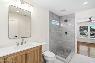 911 7th St, Port Royal, SC 29935 - Photo 17