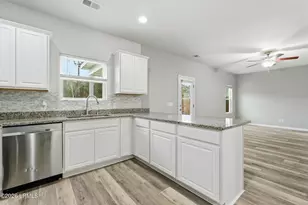 25 Chestnut St, Beaufort, SC 29906 - Photo 11