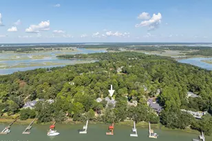 380 Distant Is Dr, Beaufort, SC 29907 - Photo 9