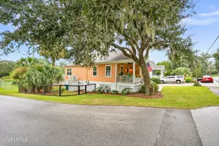 1642 Old Shell Rd, Port Royal, SC 29935 - Photo 5