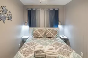 40 Folly Field Rd, Hilton Head Island, SC 29928 - Photo 21