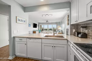 6 N Harbor Dr N, Harbor Island, SC 29920 - Photo 17