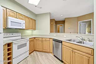 55 Barcelona Rd, Hilton Head Island, SC 29928 - Photo 9