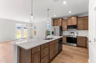 342 Conifer St, Hardeeville, SC 29927 - Photo 5