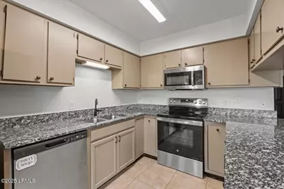 25 Sams Point Road #1c, Beaufort, SC 29907 - Photo 9