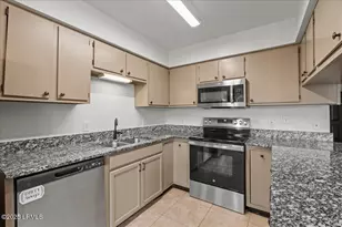 25 Sams Point Rd, Beaufort, SC 29907 - Photo 9