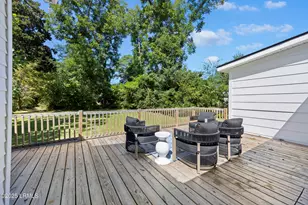 2301 Langhorne Dr, Beaufort, SC 29902 - Photo 23