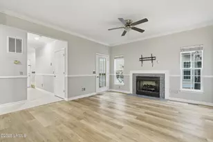 40 Victoria Square Dr, Hilton Head Island, SC 29926 - Photo 19