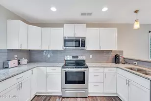 715 Sunset Circle, Beaufort, SC 29906 - Photo 13