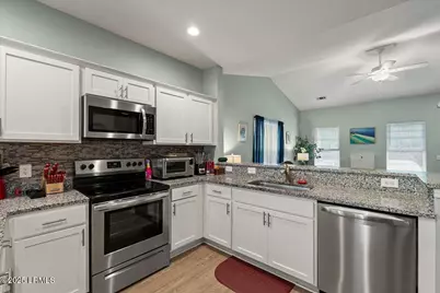 238 Admiration Avenue, Beaufort, SC 29906 - Photo 11