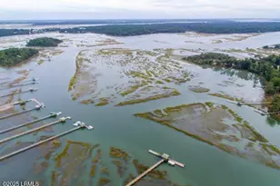 15 Petigru Dr, Beaufort, SC 29902 - Photo 1