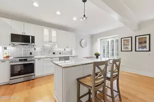 895 Ribaut Rd, Beaufort, SC 29902 - Photo 11