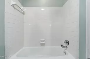 895 Ribaut Rd, Beaufort, SC 29902 - Photo 31