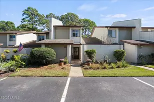 5 Marsh Harbor Dr, Beaufort, SC 29907 - Photo 1