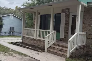 1508 Sycamore St, Beaufort, SC 29902 - Photo 3