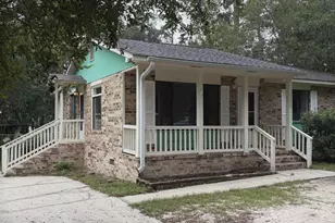 1508 Sycamore St, Beaufort, SC 29902 - Photo 1