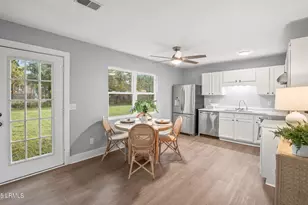 5617 Frederick Dr, Beaufort, SC 29906 - Photo 9