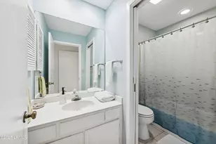 113 Shipyard Dr, Hilton Head Island, SC 29928 - Photo 23