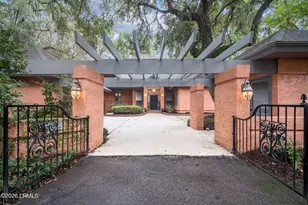 207 Odingsell Ct, Saint Helena Island, SC 29920 - Photo 3