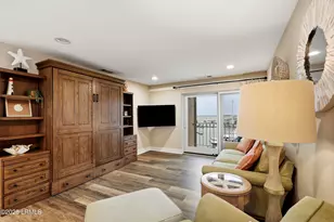 6 Lighthouse Ln, Hilton Head Island, SC 29928 - Photo 7