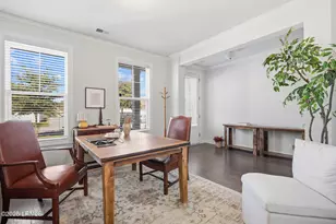 3674 Oyster Bluff Dr, Beaufort, SC 29907 - Photo 5