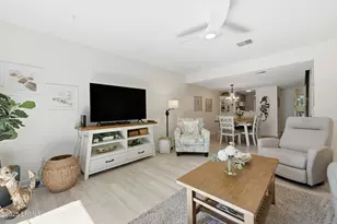 26 S Forest Beach Dr, Hilton Head Island, SC 29928 - Photo 7