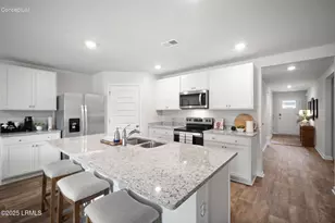 54 Bottom Board Ct, Ridgeland, SC 29936 - Photo 7