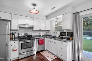 18 Hewlett Rd, Beaufort, SC 29907 - Photo 13