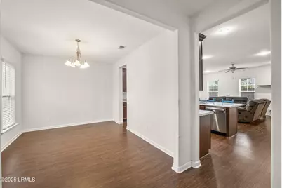 180 Okatie Park Circle E, Ridgeland, SC 29936 - Photo 3