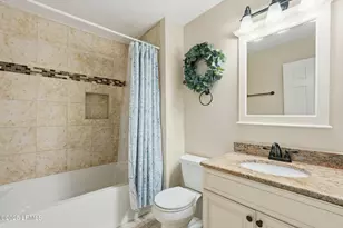 125 Shipyard Dr, Hilton Head Island, SC 29928 - Photo 39