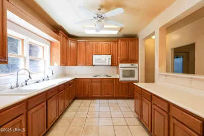 700 Oakwood Drive, Hardeeville, SC 29927 - Photo 15