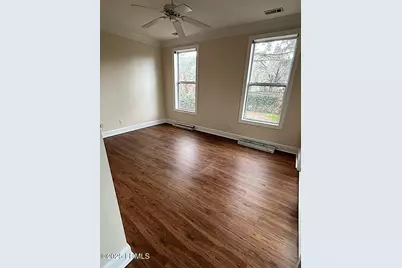 2678 Broad Street, Beaufort, SC 29902 - Photo 5