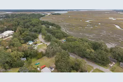 411 Broad River Drive, Beaufort, SC 29906 - Photo 5