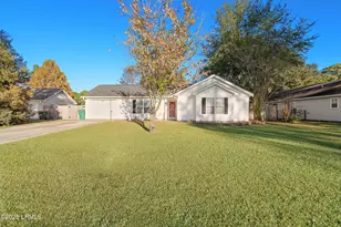 69 Pelican Cir, Beaufort, SC 29906 - Photo 5