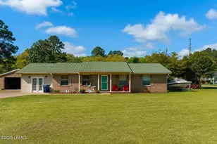 240 Kerrison St, Varnville, SC 29944 - Photo 1