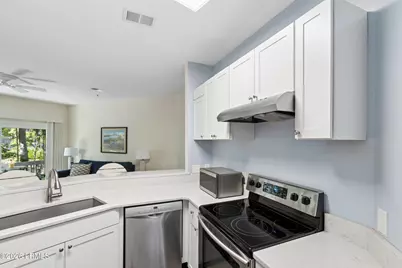 19 Lemoyne Avenue #23, Hilton Head, SC 29928 - Photo 7