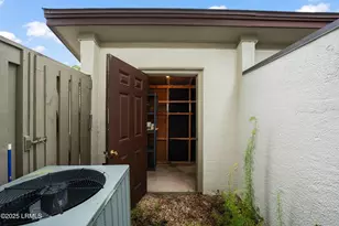 1 Marsh Harbor Dr, Lady's Island, SC 29907 - Photo 25