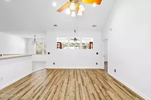 27 Ashley Dr, Beaufort, SC 29907 - Photo 7